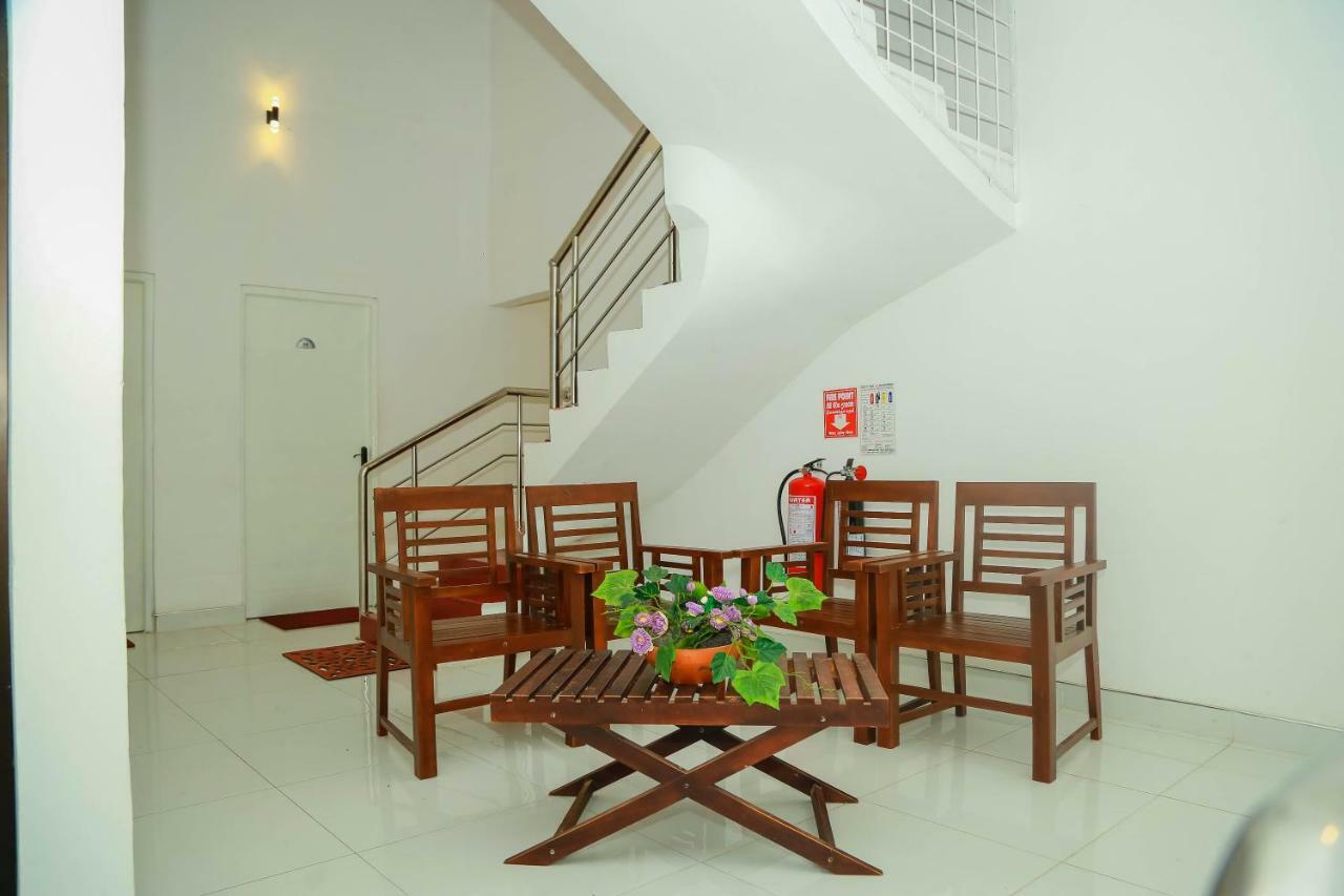 Hotel Moonstone Anuradhapura Exterior foto
